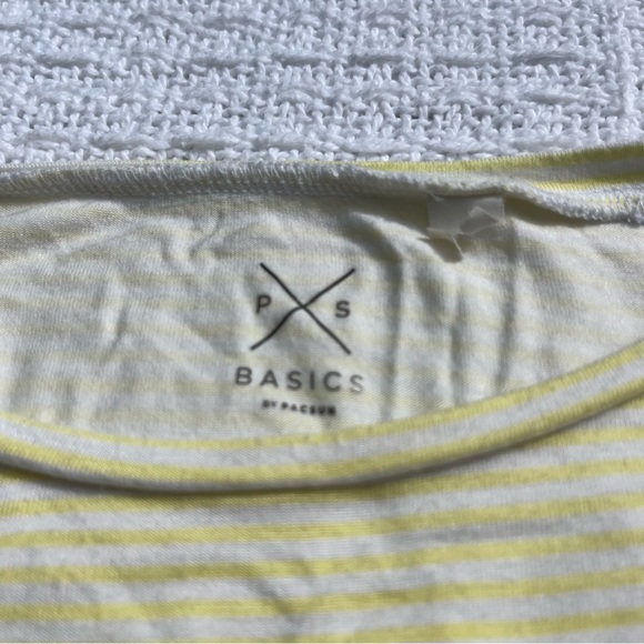 Yellow and white pacsun striped short sleeve tee size small - Picture 5 of 7